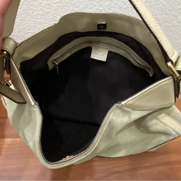 Vintage Authentic GUCCI Hasler Horsebit Suede Pale Green/Beige Large Hobo Bag - Picture 5 of 16